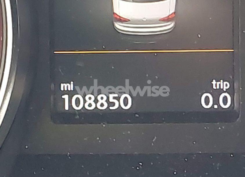 Photo 16 of 2018 Volkswagen Passat 2.0T SE (VIN 1VWBA7A37JC030407)