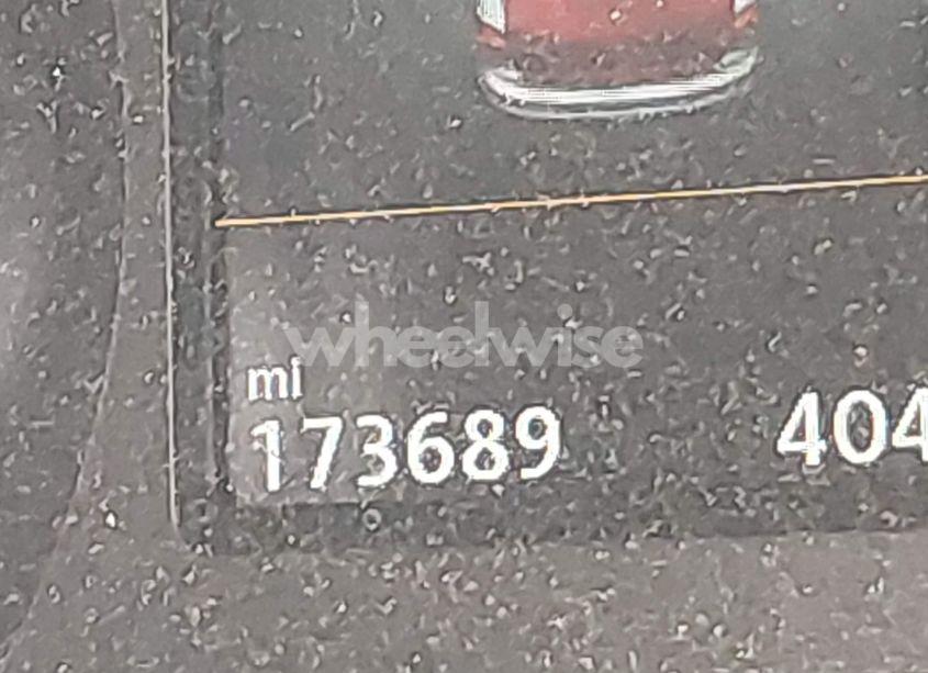 Photo 7 of 2018 Volkswagen Passat 2.0T SE (VIN 1VWBA7A38JC032988)