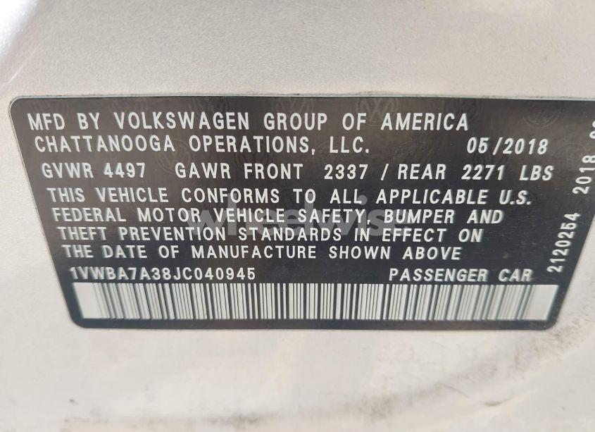 Photo 9 of 2018 Volkswagen Passat 2.0T SE (VIN 1VWBA7A38JC040945)