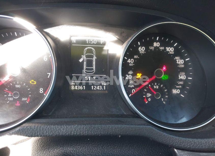 Photo 7 of 2018 Volkswagen Passat 2.0T SE (VIN 1VWBA7A38JC041870)