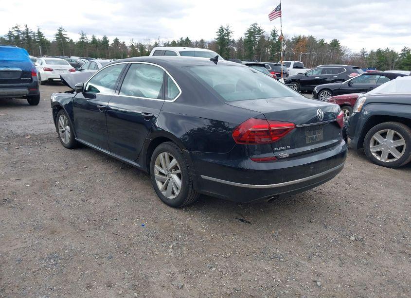 Photo 3 of 2018 Volkswagen Passat 2.0T SE (VIN 1VWBA7A39JC044681)