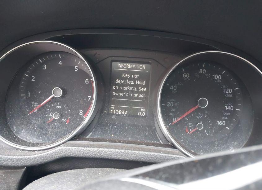 Photo 7 of 2018 Volkswagen Passat 2.0T SE (VIN 1VWBA7A39JC044681)