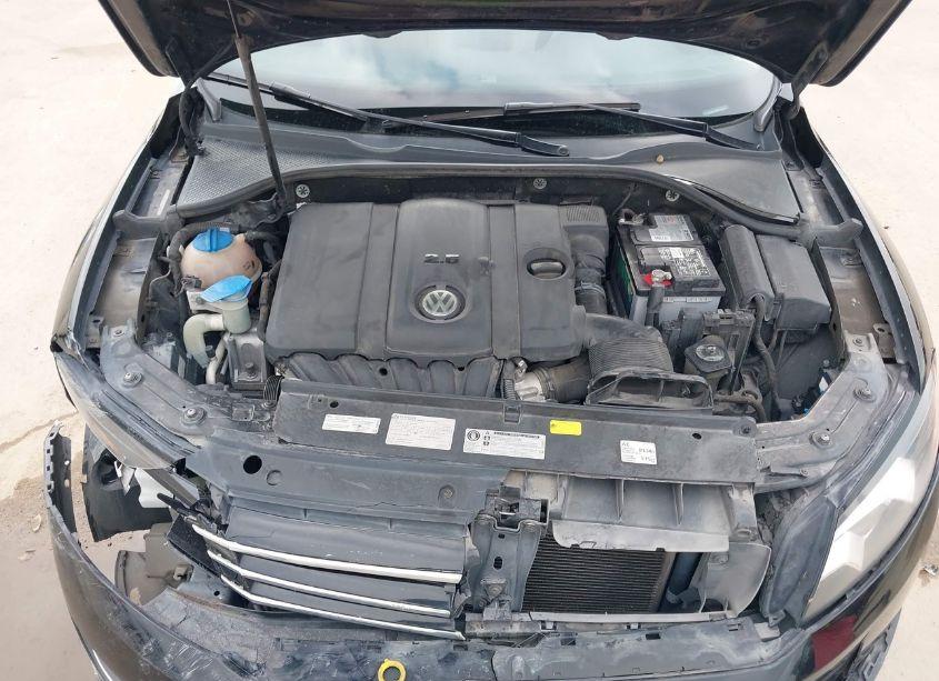 Photo 10 of 2014 Volkswagen Passat 2.5L SE (VIN 1VWBH7A30EC017869)