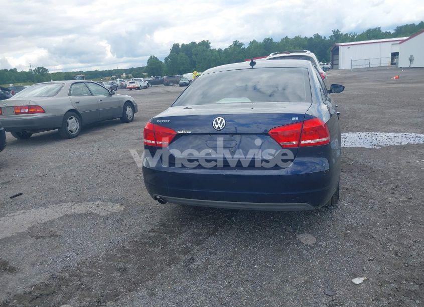 Photo 16 of 2012 Volkswagen Passat 2.5L SE (VIN 1VWBH7A31CC026836)