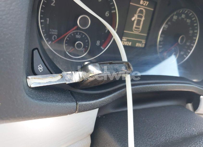 Photo 11 of 2012 Volkswagen Passat 2.5L SE (VIN 1VWBH7A31CC060209)