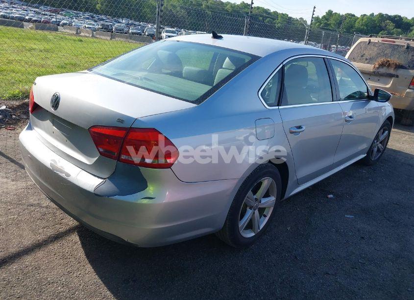 Photo 4 of 2012 Volkswagen Passat 2.5L SE (VIN 1VWBH7A31CC060209)