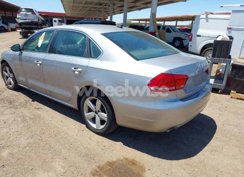 Photo 3 of 2012 Volkswagen Passat 2.5L SE (VIN 1VWBH7A32CC026893)