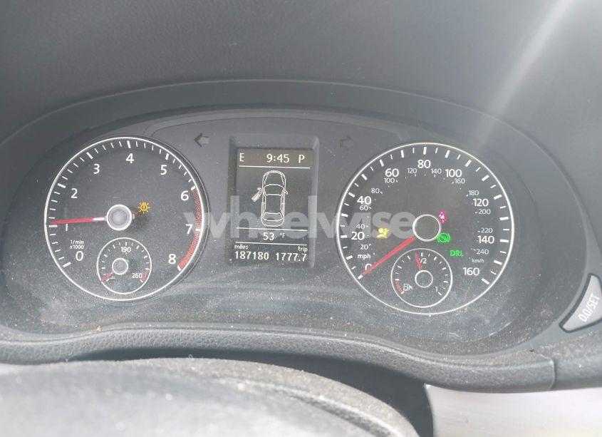 Photo 7 of 2012 Volkswagen Passat 2.5L SE (VIN 1VWBH7A32CC075642)