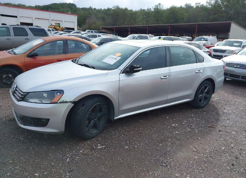 Photo 6 of 2013 Volkswagen Passat 2.5L SE (VIN 1VWBH7A32DC011408)