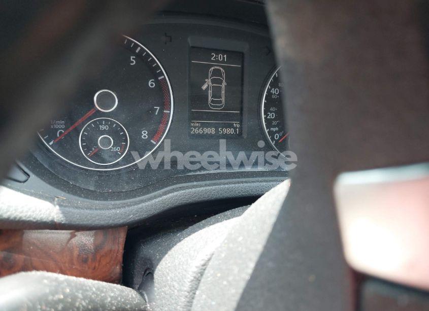 Photo 7 of 2012 Volkswagen Passat 2.5L SE (VIN 1VWBH7A33CC017183)