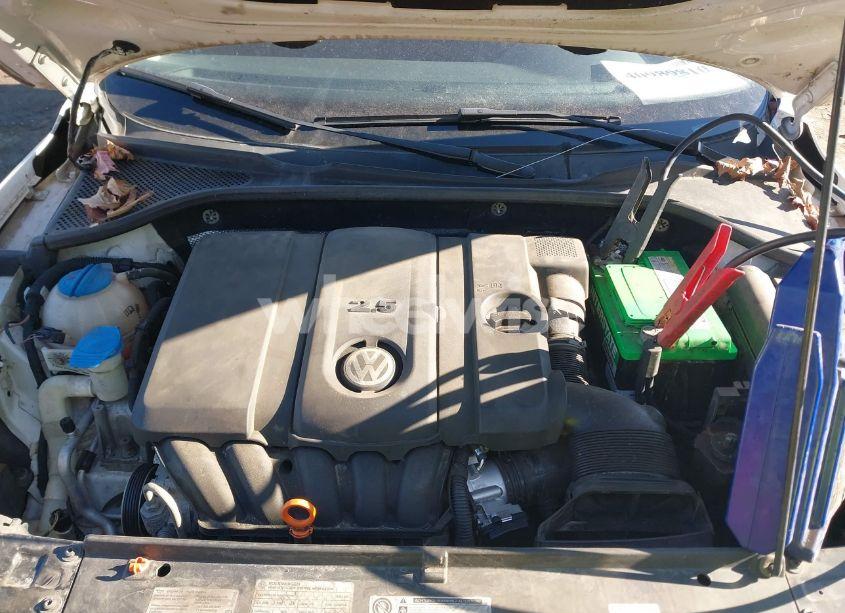 Photo 10 of 2012 Volkswagen Passat 2.5L SE (VIN 1VWBH7A33CC096242)