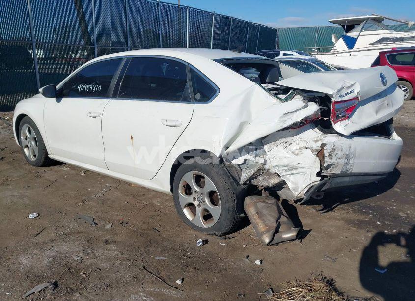 Photo 3 of 2012 Volkswagen Passat 2.5L SE (VIN 1VWBH7A33CC096242)