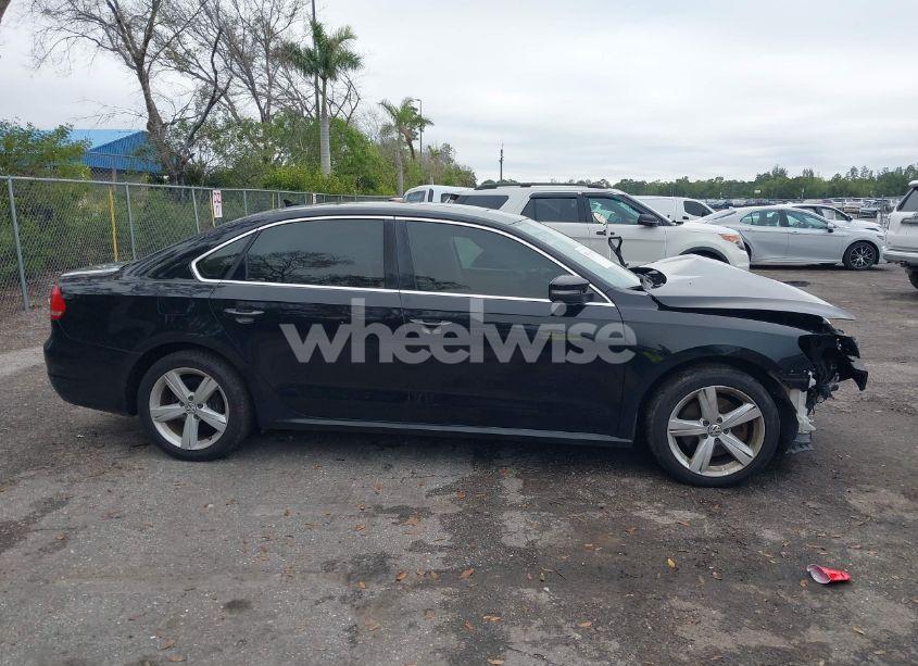 Photo 14 of 2013 Volkswagen Passat 2.5L SE (VIN 1VWBH7A33DC150043)