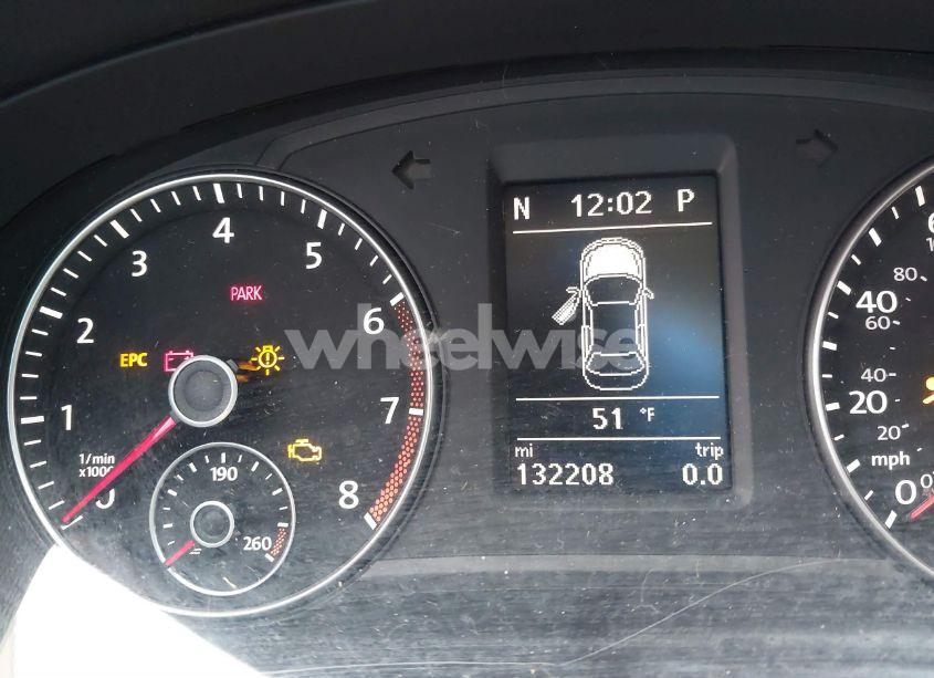 Photo 16 of 2013 Volkswagen Passat 2.5L SE (VIN 1VWBH7A33DC150043)