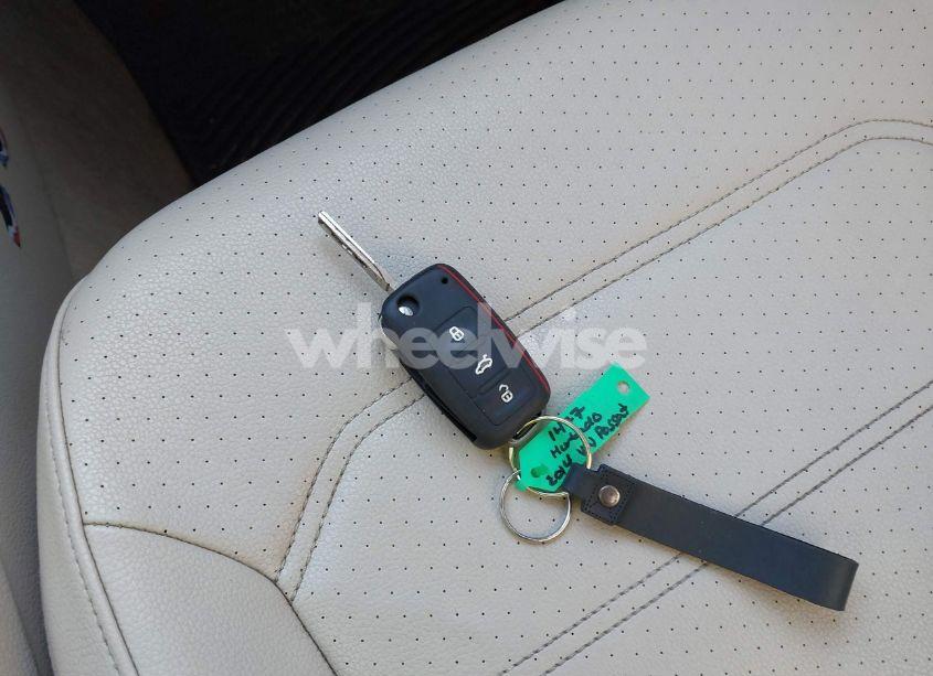 Photo 11 of 2014 Volkswagen Passat 2.5L SE (VIN 1VWBH7A33EC010902)