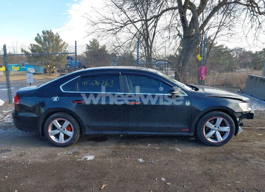Photo 14 of 2014 Volkswagen Passat 2.5L SE (VIN 1VWBH7A33EC010902)