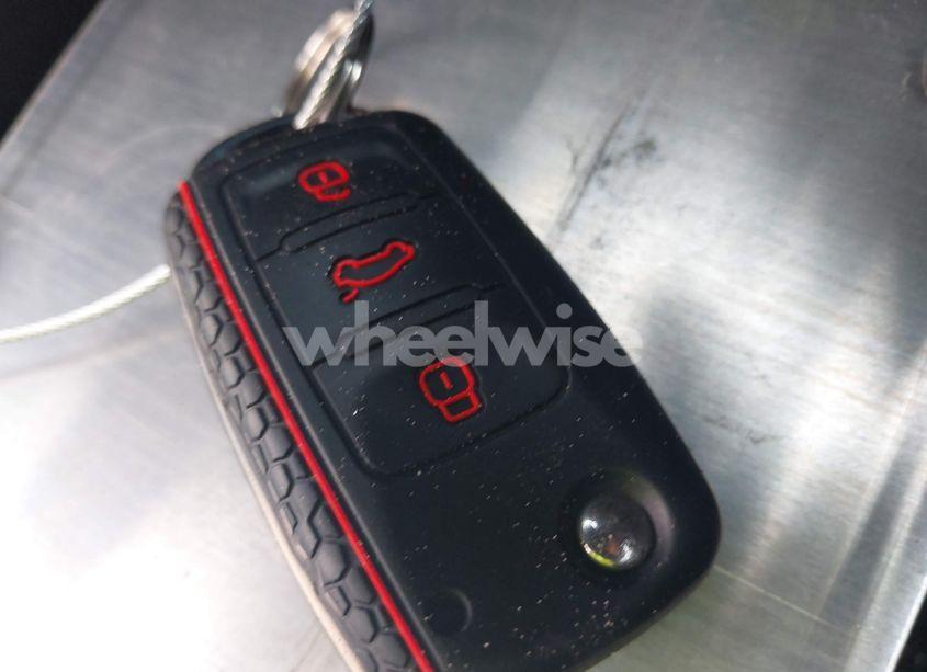 Photo 11 of 2012 Volkswagen Passat 2.5L SE (VIN 1VWBH7A34CC062116)