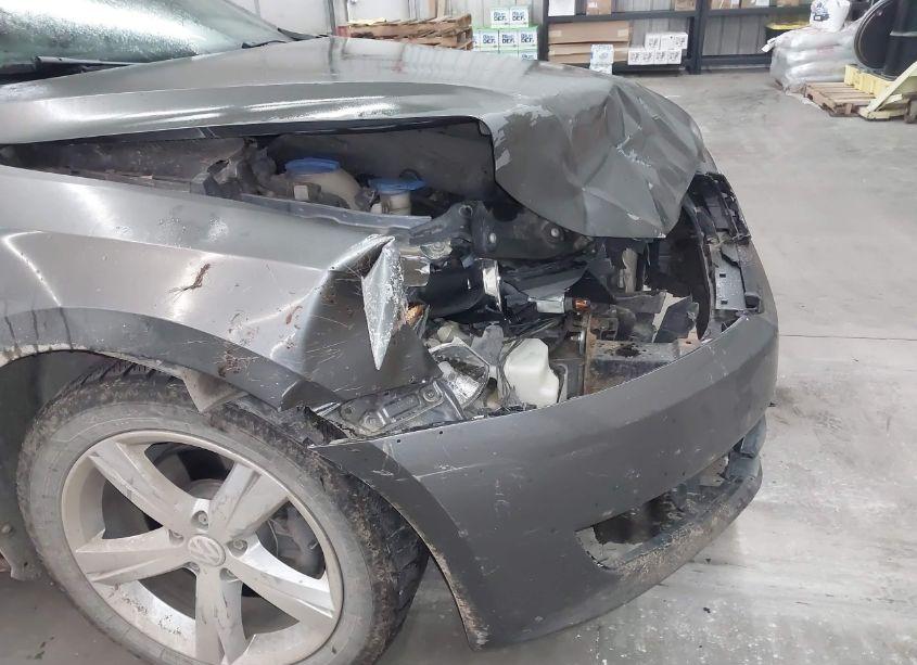 Photo 6 of 2012 Volkswagen Passat 2.5L SE (VIN 1VWBH7A34CC092250)