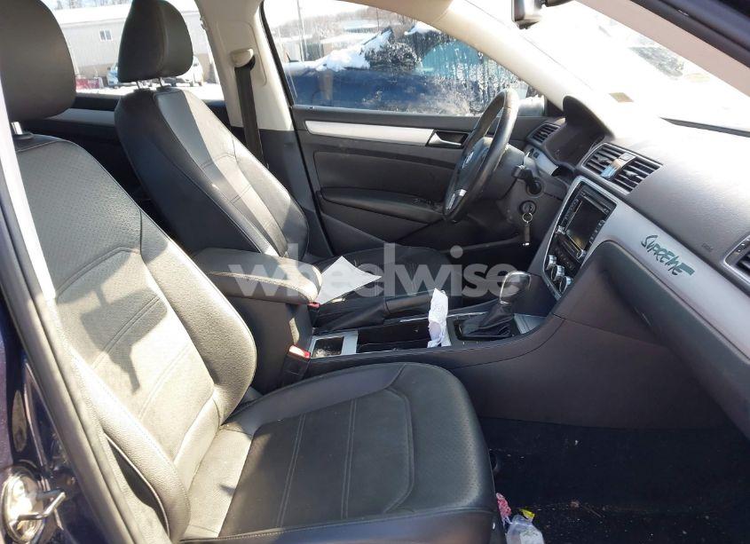 Photo 5 of 2012 Volkswagen Passat 2.5L SE (VIN 1VWBH7A34CC109399)
