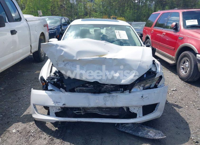 Photo 12 of 2013 Volkswagen Passat 2.5L SE (VIN 1VWBH7A34DC141383)