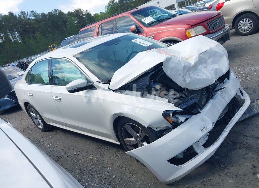 Photo 13 of 2013 Volkswagen Passat 2.5L SE (VIN 1VWBH7A34DC141383)