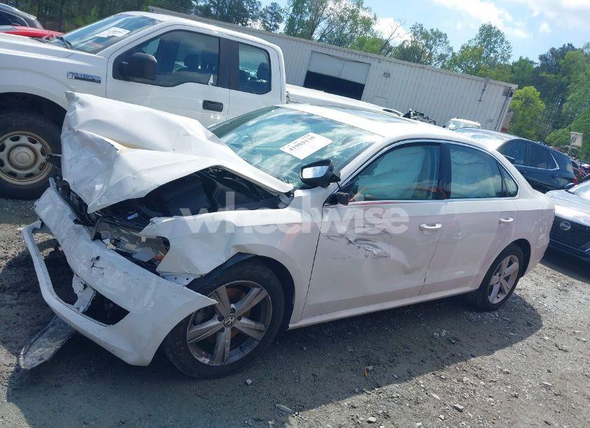 Photo 14 of 2013 Volkswagen Passat 2.5L SE (VIN 1VWBH7A34DC141383)