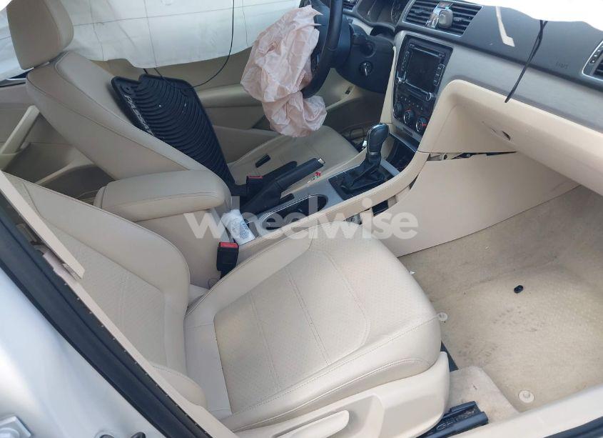 Photo 5 of 2013 Volkswagen Passat 2.5L SE (VIN 1VWBH7A34DC141383)