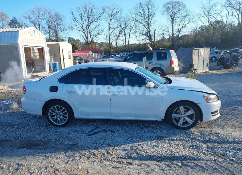 Photo 14 of 2012 Volkswagen Passat 2.5L SE (VIN 1VWBH7A35CC062013)