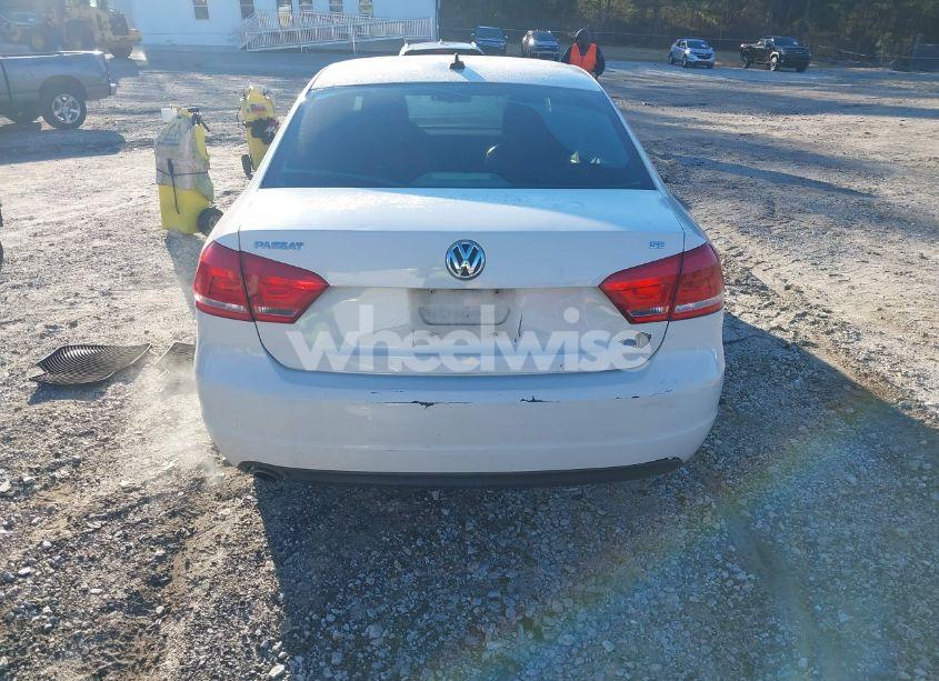 Photo 17 of 2012 Volkswagen Passat 2.5L SE (VIN 1VWBH7A35CC062013)