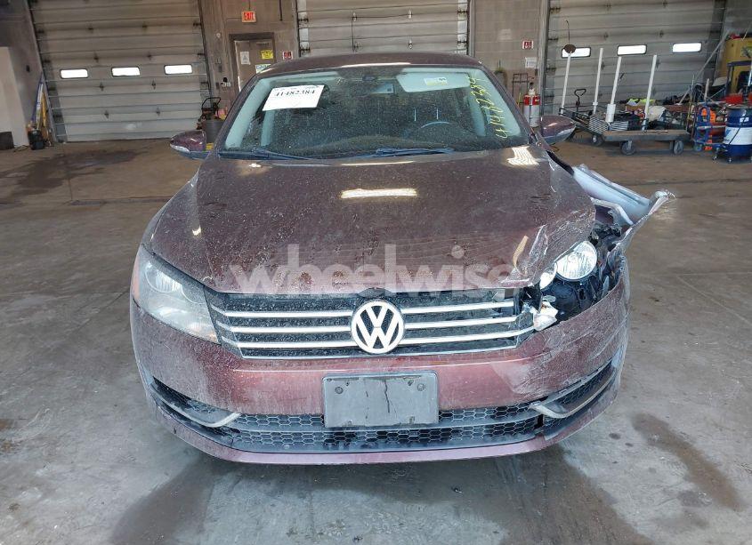Photo 12 of 2012 Volkswagen Passat 2.5L SE (VIN 1VWBH7A35CC075103)