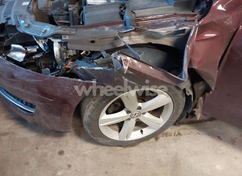 Photo 6 of 2012 Volkswagen Passat 2.5L SE (VIN 1VWBH7A35CC075103)