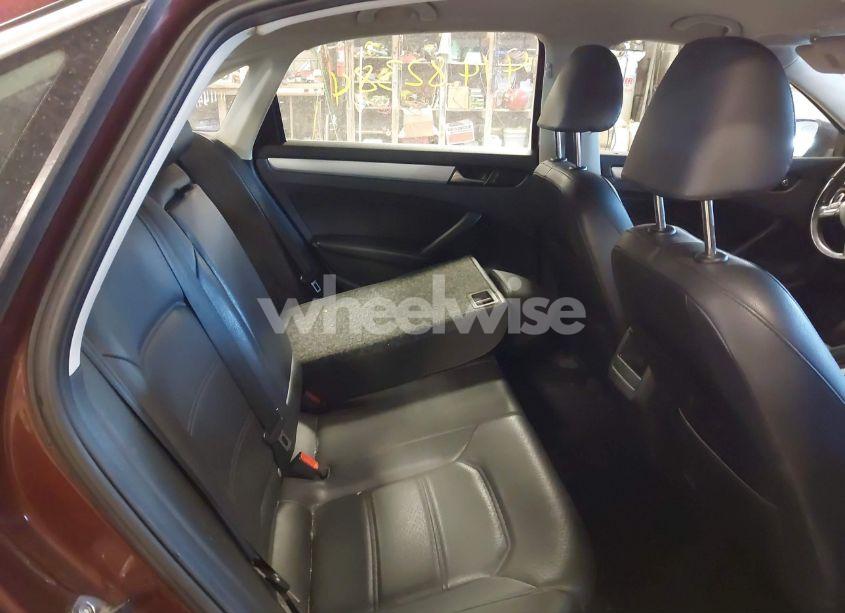 Photo 8 of 2012 Volkswagen Passat 2.5L SE (VIN 1VWBH7A35CC075103)
