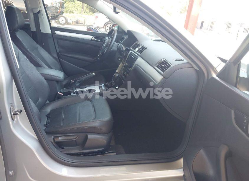 Photo 5 of 2013 Volkswagen Passat 2.5L SE (VIN 1VWBH7A35DC021818)