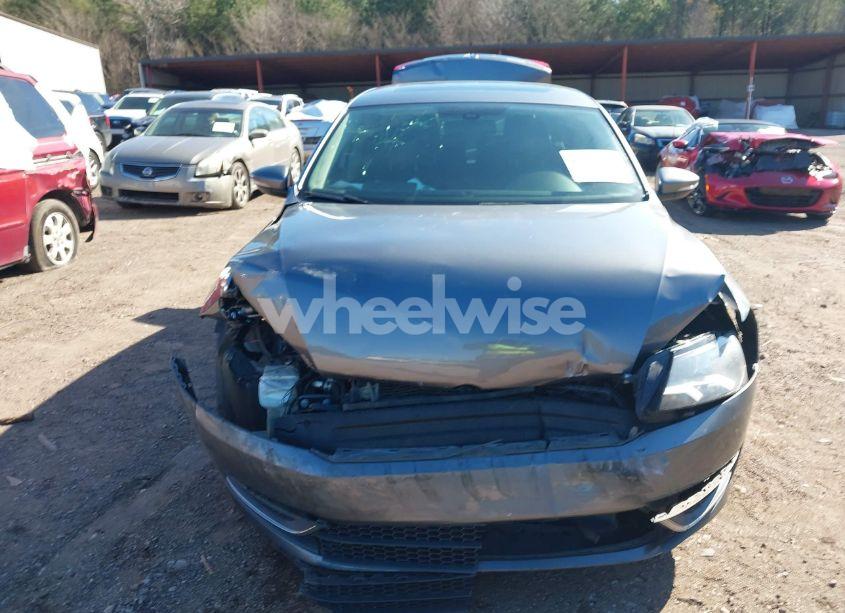 Photo 6 of 2012 Volkswagen Passat 2.5L SE (VIN 1VWBH7A36CC027321)