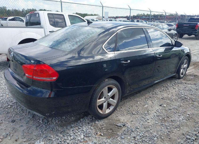 Photo 4 of 2012 Volkswagen Passat 2.5L SE (VIN 1VWBH7A36CC066622)