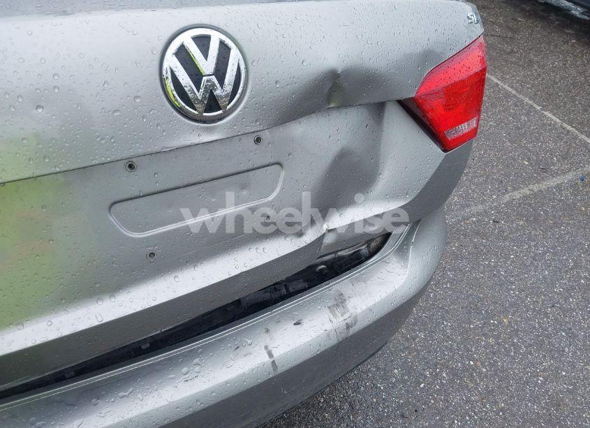 Photo 13 of 2012 Volkswagen Passat 2.5L SE (VIN 1VWBH7A36CC077412)