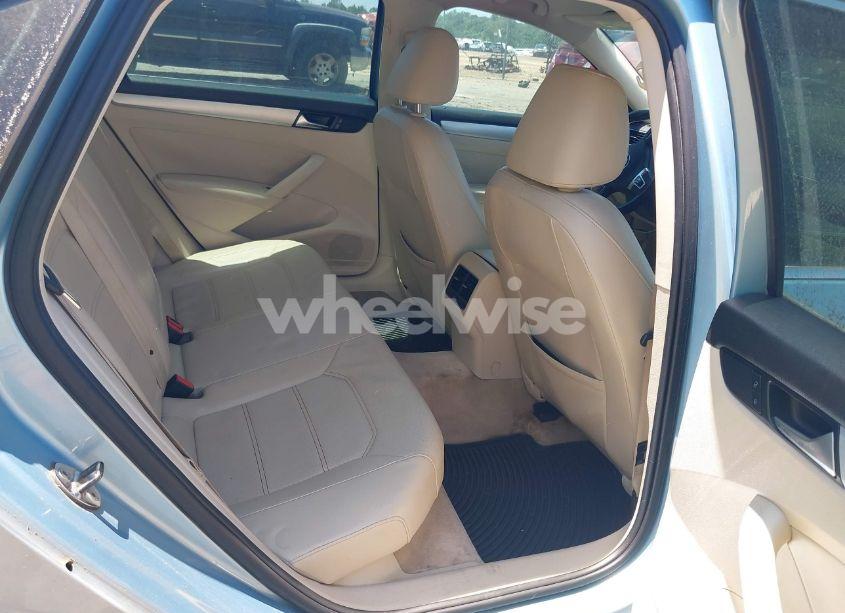 Photo 8 of 2013 Volkswagen Passat 2.5L SE (VIN 1VWBH7A36DC065018)