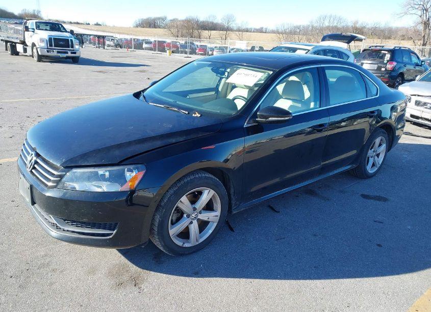 Photo 2 of 2012 Volkswagen Passat 2.5L SE (VIN 1VWBH7A37CC101829)