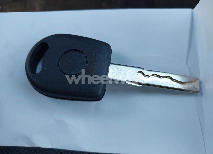 Photo 11 of 2013 Volkswagen Passat 2.5L SE (VIN 1VWBH7A37DC142155)