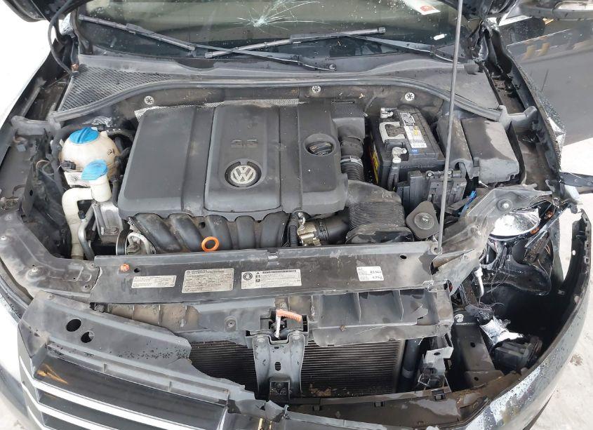 Photo 10 of 2012 Volkswagen Passat 2.5L SE (VIN 1VWBH7A38CC027451)