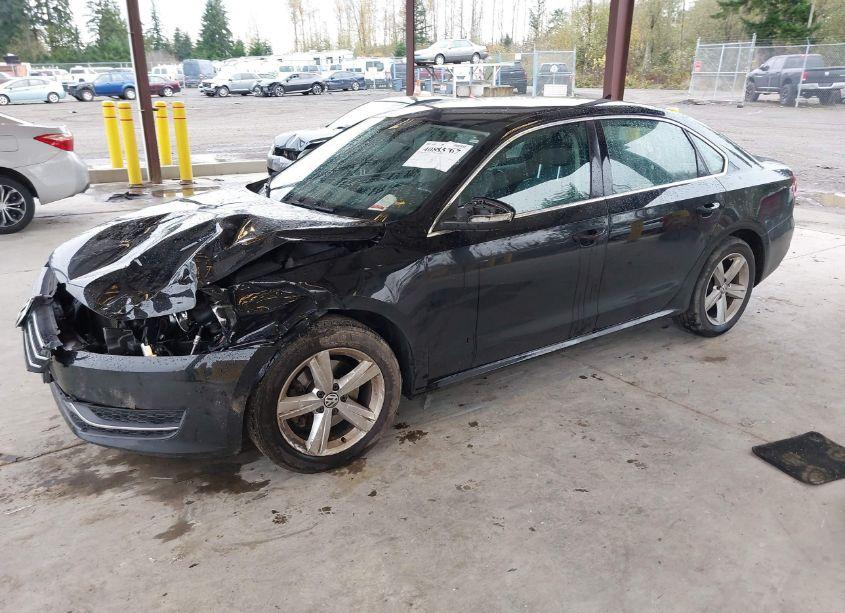 Photo 2 of 2012 Volkswagen Passat 2.5L SE (VIN 1VWBH7A38CC027451)
