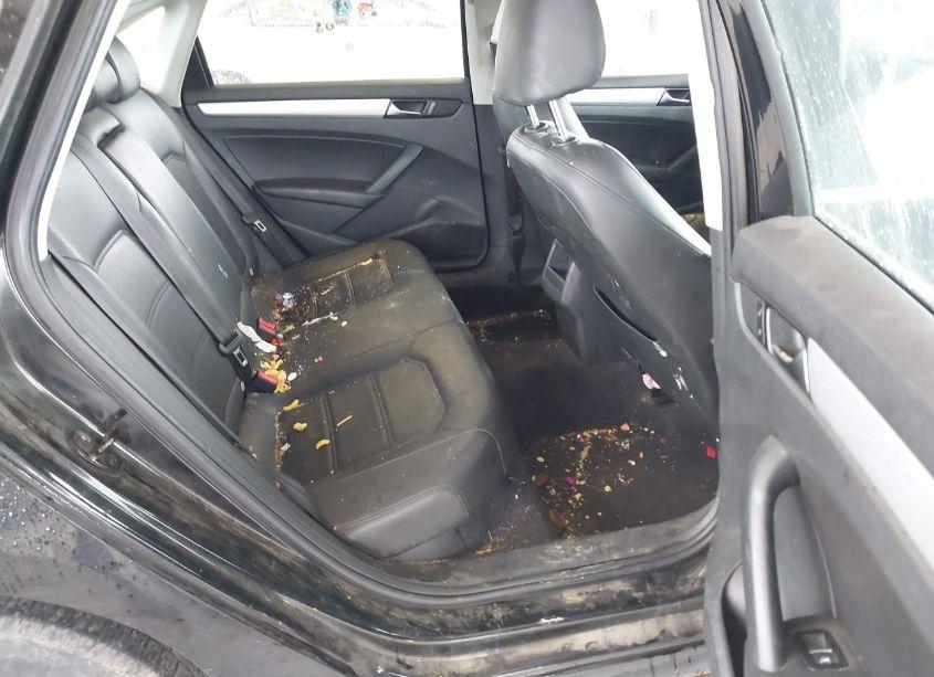 Photo 8 of 2012 Volkswagen Passat 2.5L SE (VIN 1VWBH7A38CC027451)