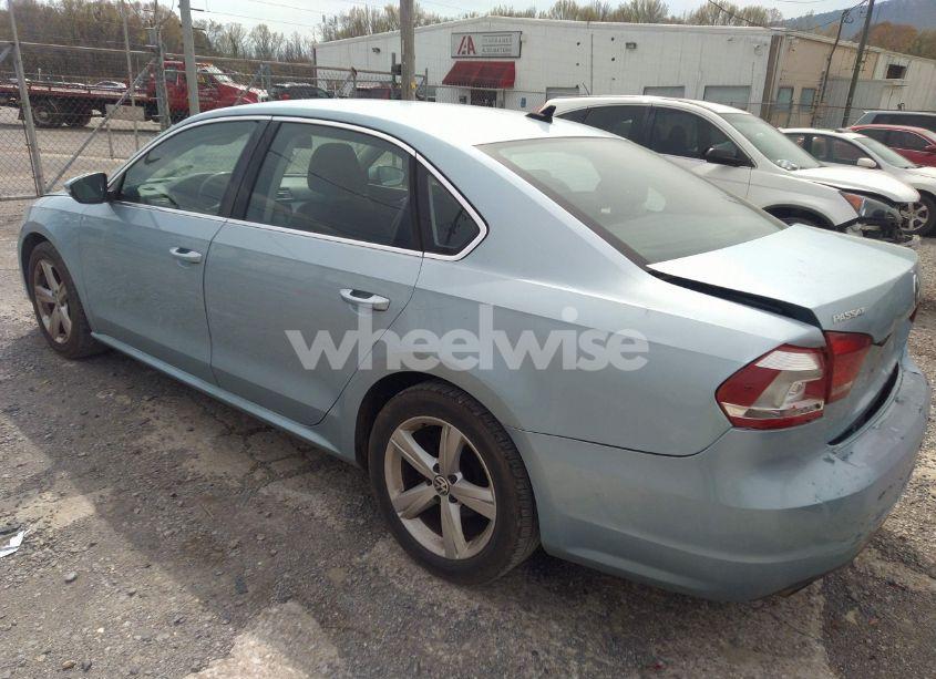 Photo 3 of 2012 Volkswagen Passat 2.5L SE (VIN 1VWBH7A38CC032679)