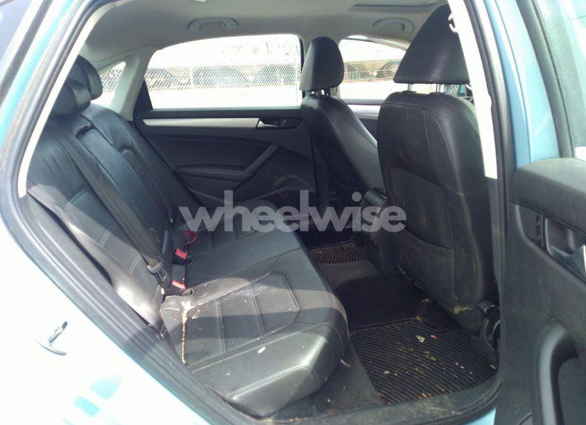 Photo 8 of 2012 Volkswagen Passat 2.5L SE (VIN 1VWBH7A38CC032679)