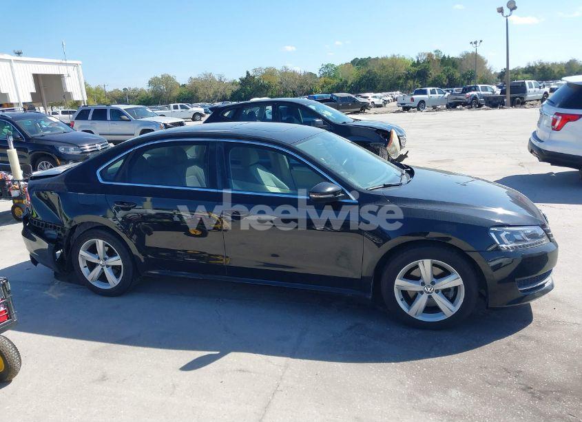 Photo 13 of 2012 Volkswagen Passat 2.5L SE (VIN 1VWBH7A38CC063186)