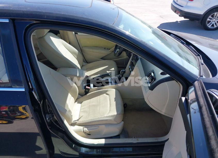 Photo 5 of 2012 Volkswagen Passat 2.5L SE (VIN 1VWBH7A38CC063186)