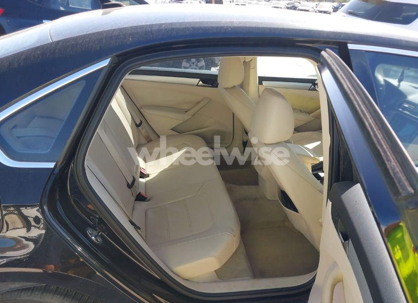 Photo 8 of 2012 Volkswagen Passat 2.5L SE (VIN 1VWBH7A38CC063186)