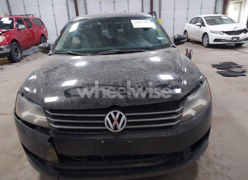 Photo 13 of 2013 Volkswagen Passat 2.5L SE (VIN 1VWBH7A38DC085268)