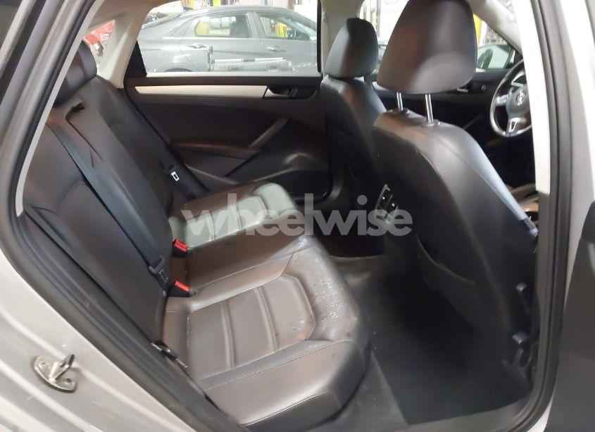 Photo 8 of 2013 Volkswagen Passat 2.5L SE (VIN 1VWBH7A39DC017996)