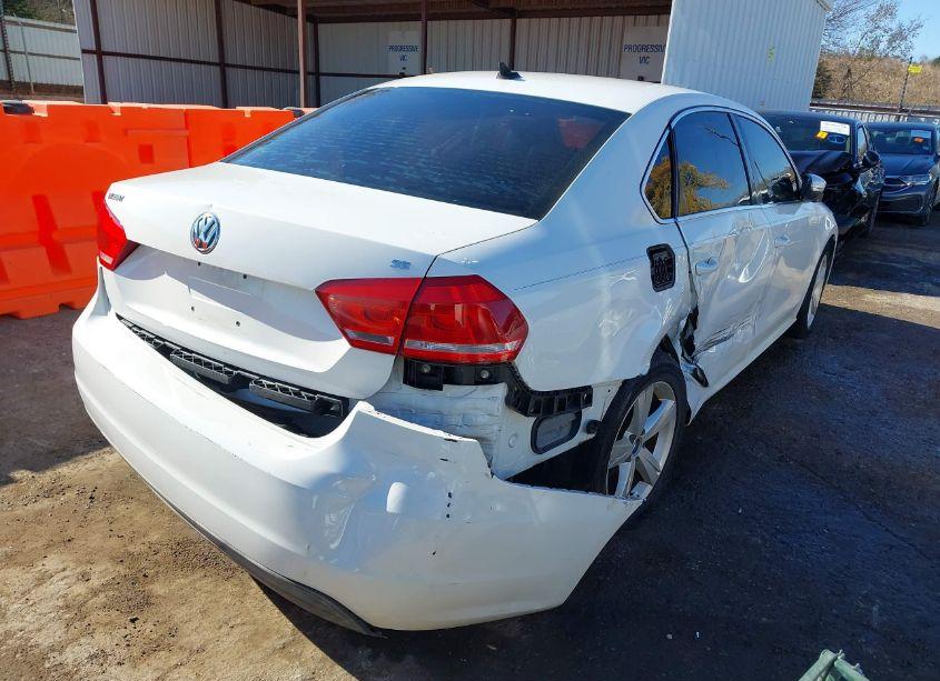 Photo 4 of 2013 Volkswagen Passat 2.5L SE (VIN 1VWBH7A39DC028500)